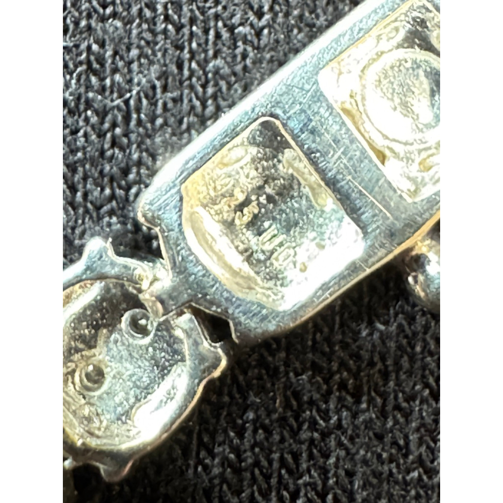 Sterling silver and diamond tennis bracelet 7 inches .25 ctw - Picture 4 of 6